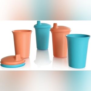 Tupperware Sippy cup set